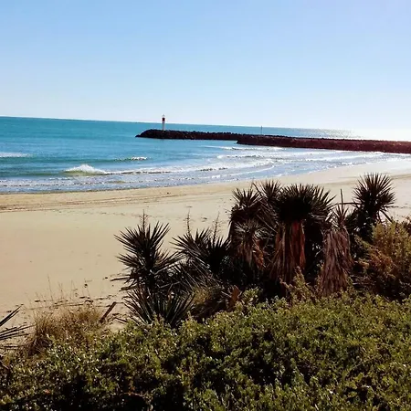 Capsexy Port Nature Waiki Naturist Village *